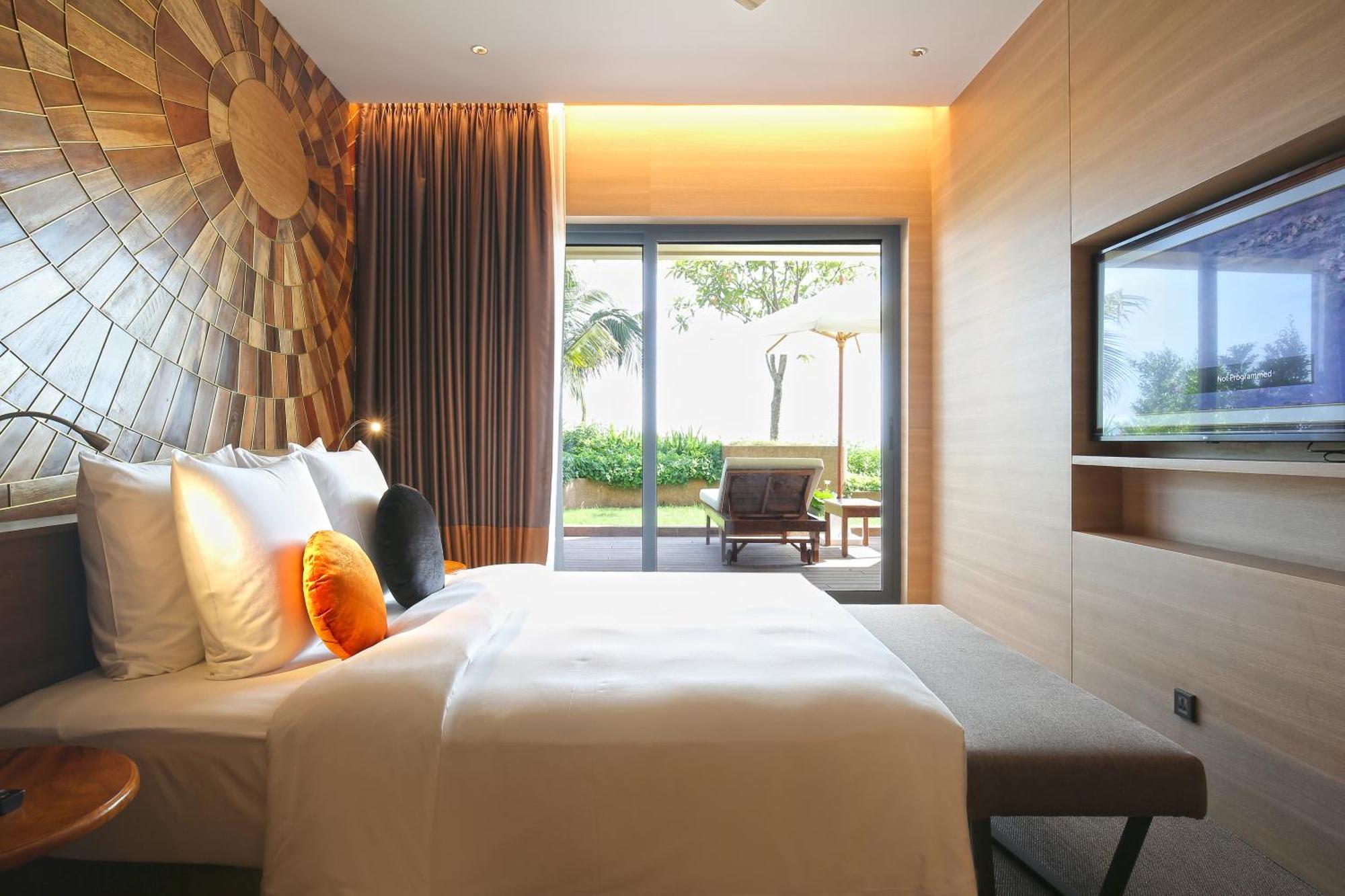 Sun & Moon, Riverside Hotel Phnom Penh Eksteriør billede